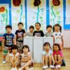 寄贈された空気清浄機と保育所の子どもたち