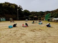 2021年小学校グラウンド環境整備作業の様子