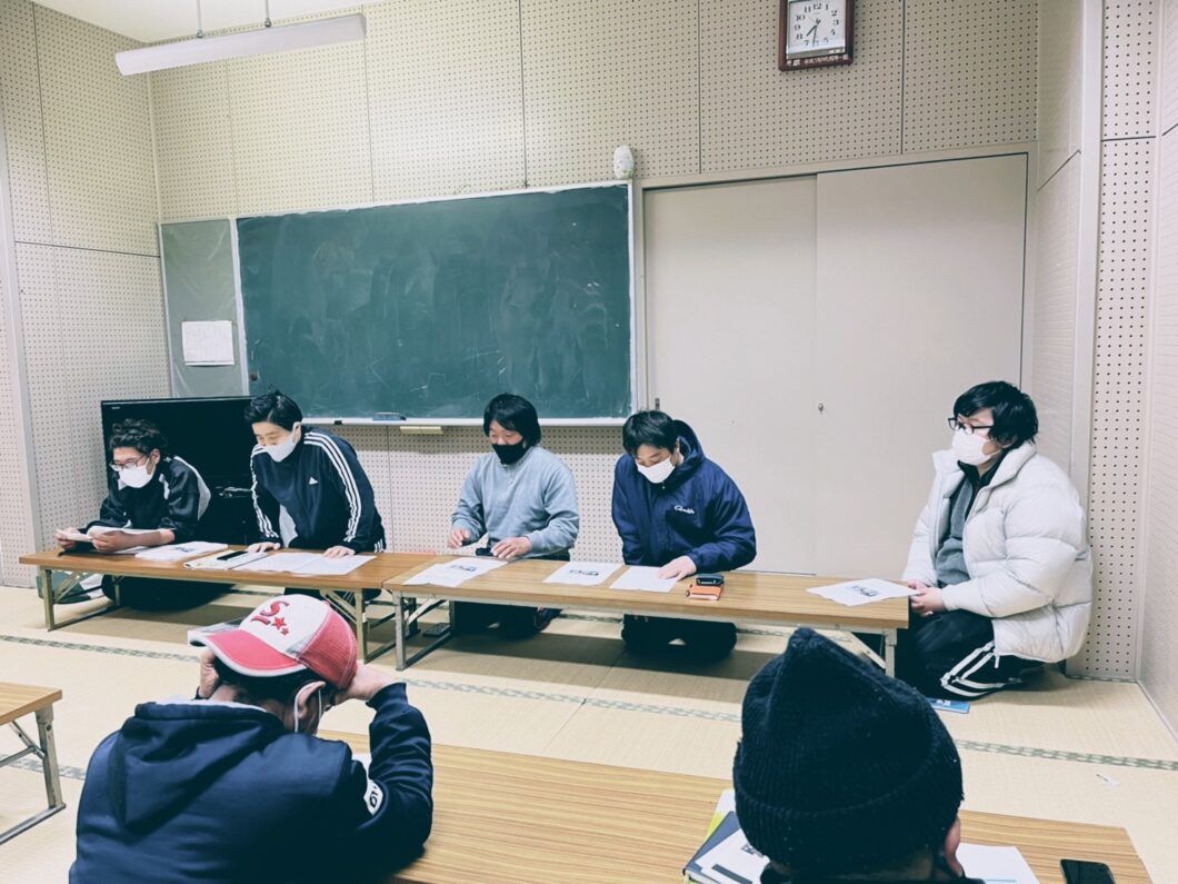 2022年菅島の未来を考える会総会に参加する役員